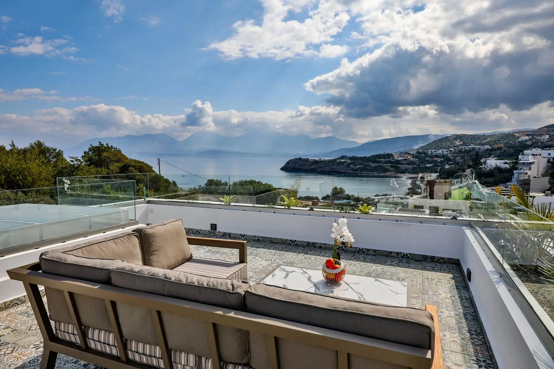 Premium-Zwei-Schlafzimmer mit Meerblick und Whirlpool im Freien - Beach Walk Apartments Crete